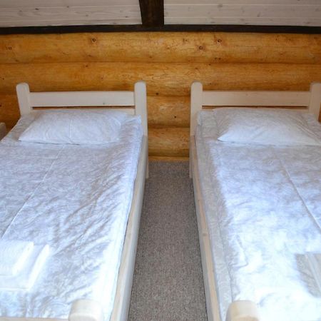 Roksolana Hotel Izki Ngoại thất bức ảnh