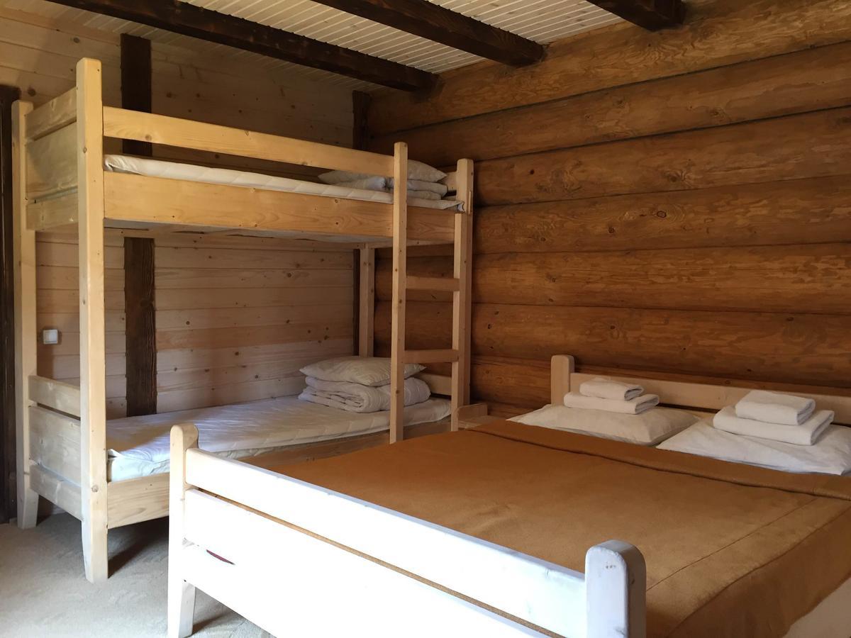 Roksolana Hotel Izki Ngoại thất bức ảnh